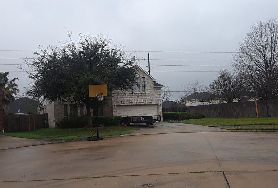 1st image of 18438 Brenwood Manor Dr