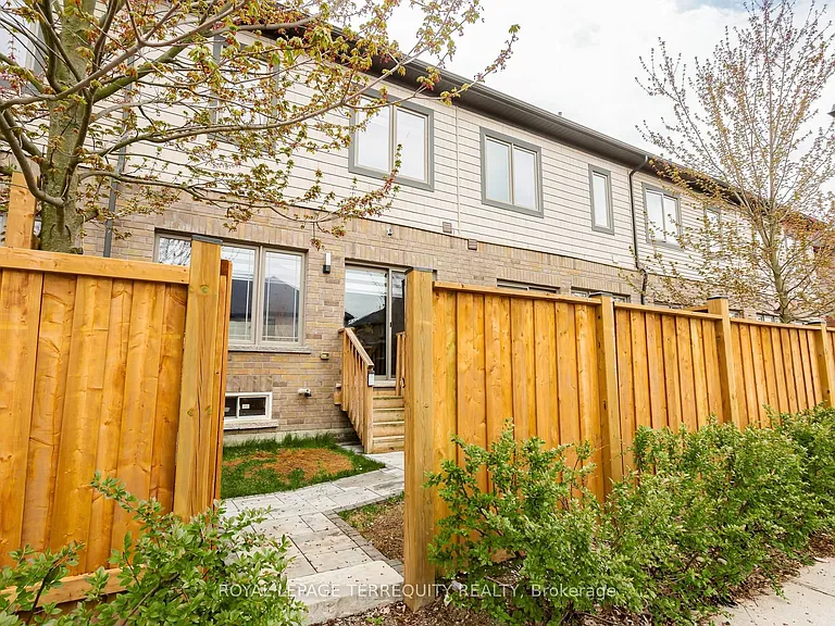 10 Deneb St — Photo 29