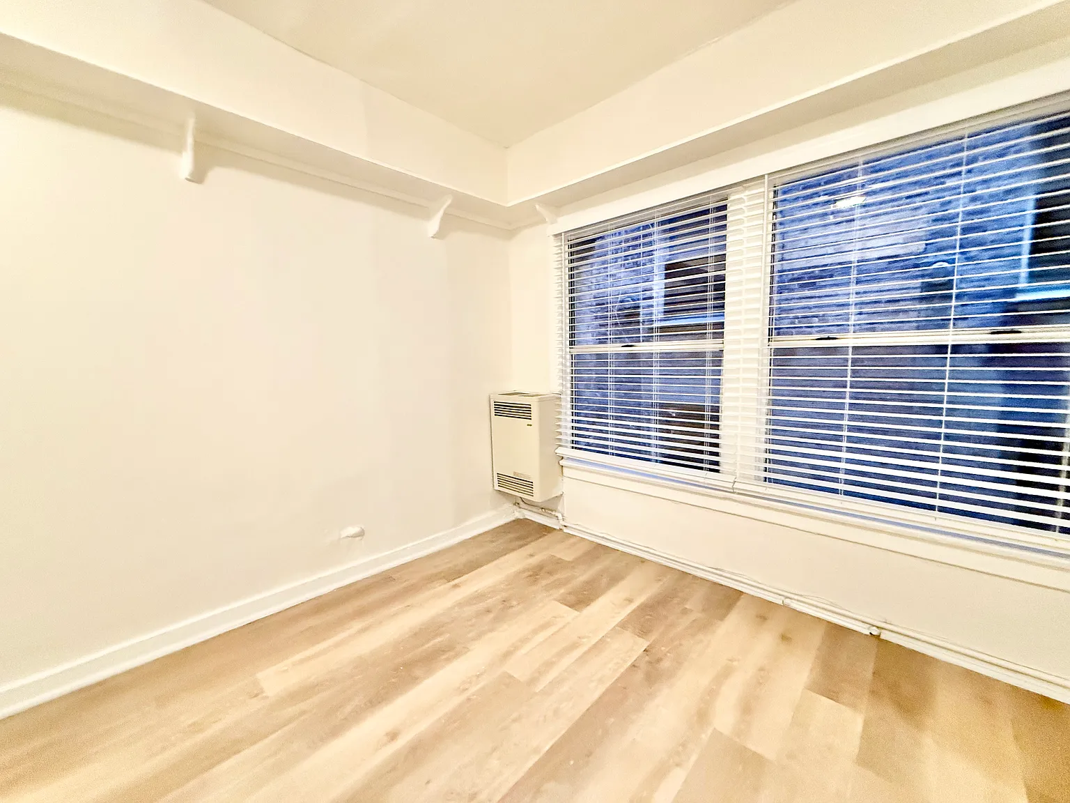 Studio, 450 sqft, $1,185 — Photo 4