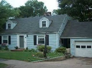 63 Forbes Hill Rd, Quincy, MA 02169