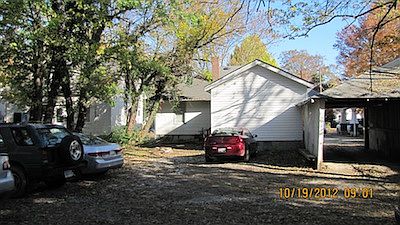 2nd image of 208 Forest Park Rd