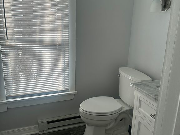5th image of 280 S Barber Ave