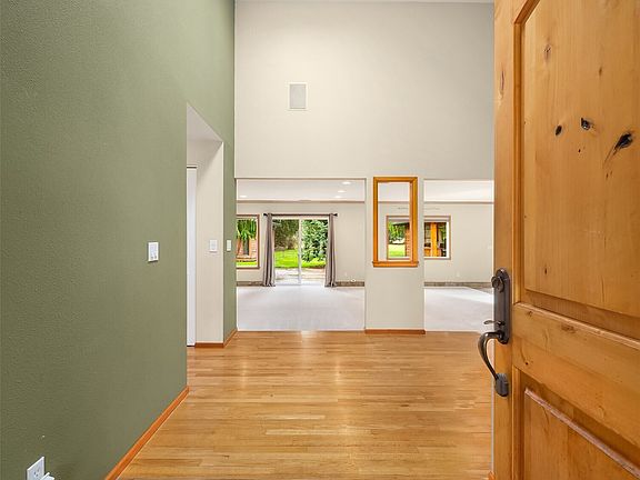 2nd image of 3723 188th Street NE