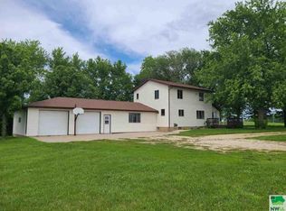 2711 Lee Ave, Early, IA 50535