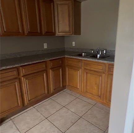 5th image of 244 8th St