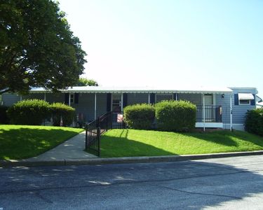 242 6th Ave, Media, PA, 19063