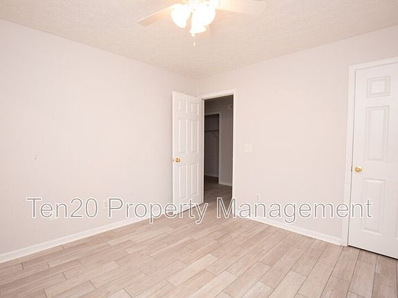 5th image of 6020 White Pine Dr