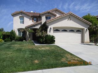 31724 Umbria Ln, Winchester, CA 92596