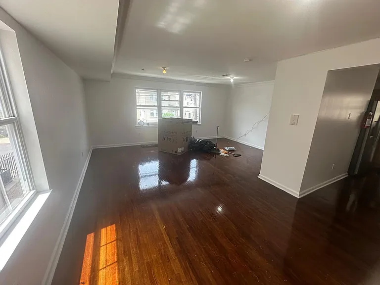 20 Wainwright St #2 — Photo 38