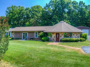 70 Indian Pointe Dr, Hardy, VA 24101