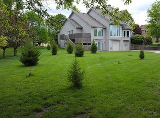 4210 SE Victory Cir, Lees Summit, MO 64082