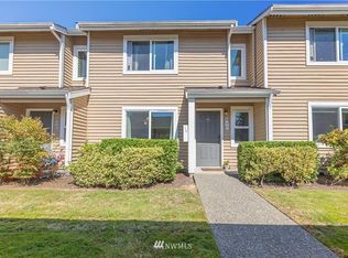 1204 S 237th Ln APT 1602, Seattle, WA 98198