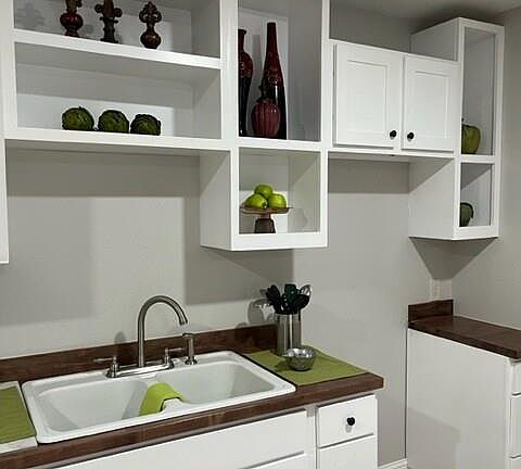 4th image of 154 Columbia Road 167