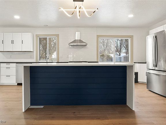 5th image of 5485 Wilson Dr