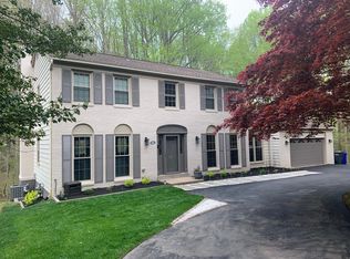 4911 Tydfil Ct, Fairfax, VA 22030