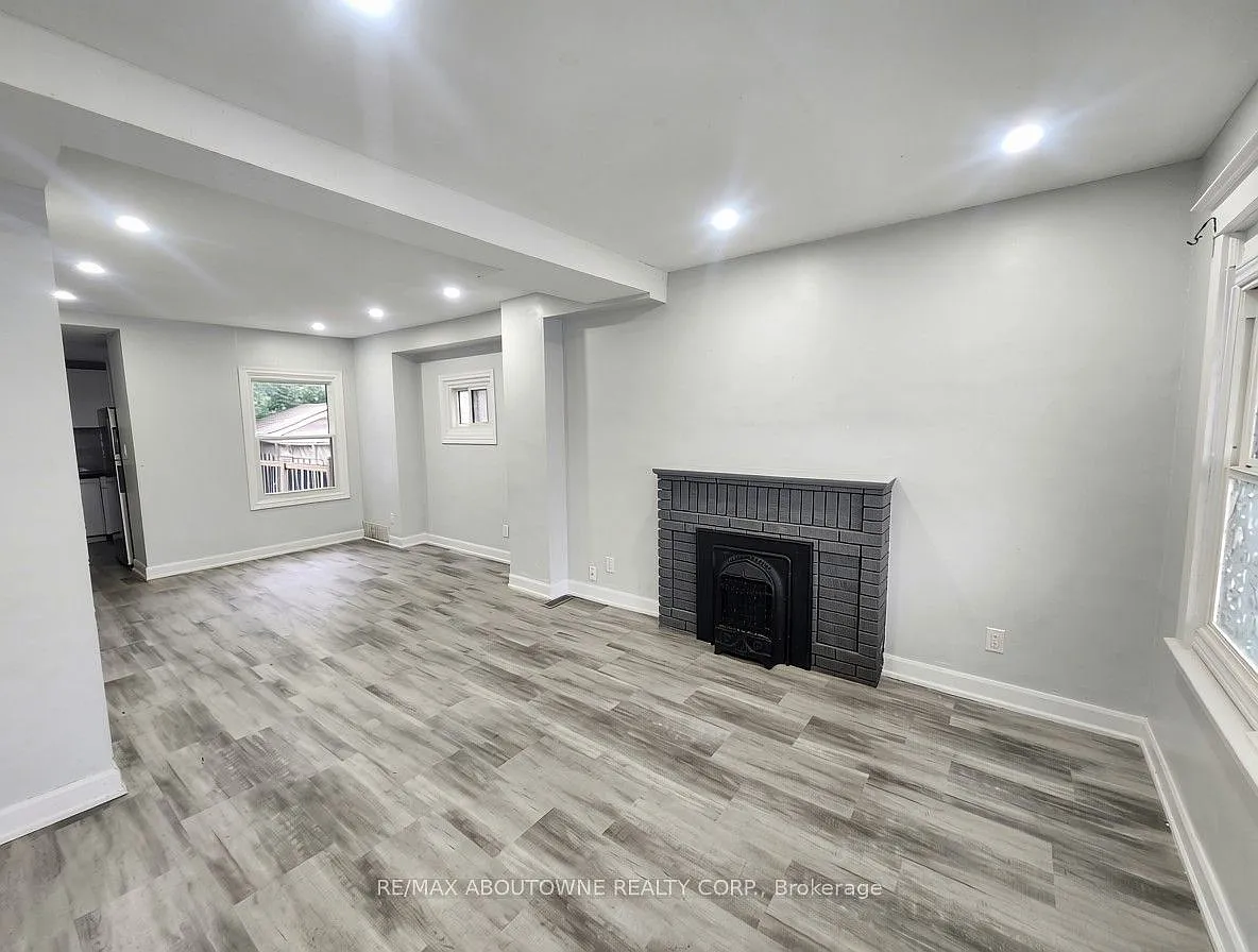 3 bed, $2,500 — Photo 3