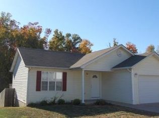 721 Andra Dr, Radcliff, KY 40160