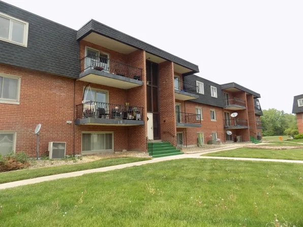 3014 171st St APT 1B, Hazel Crest, IL 60429