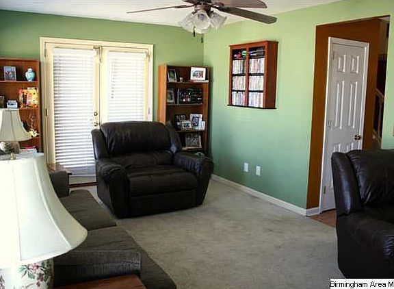 3rd image of 5060 Cheshire Ct