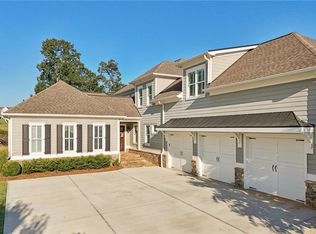 909 Indigo Bunting Rd, Statham, GA 30666