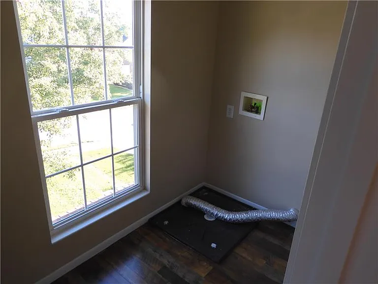 1681 Colonade Dr — Photo 22