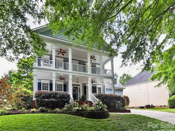 16147 Glen Miro Dr, Huntersville, NC 28078