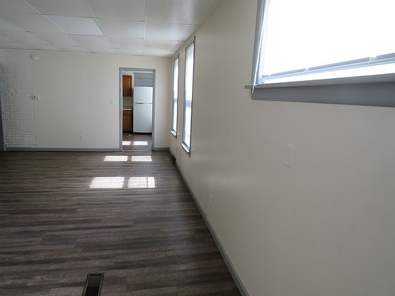 3rd image of 1423-25 Atkins St #1