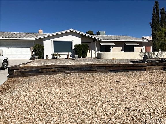 3rd image of 26594 Lakeview Dr