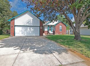 10904 W Esthner Ave, Wichita, KS 67209