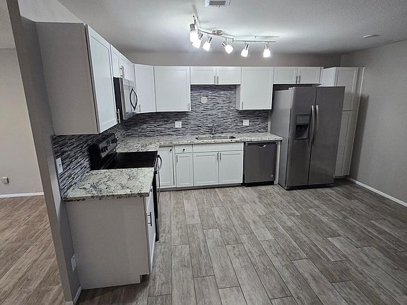 4th image of 12462 N 33RD Street