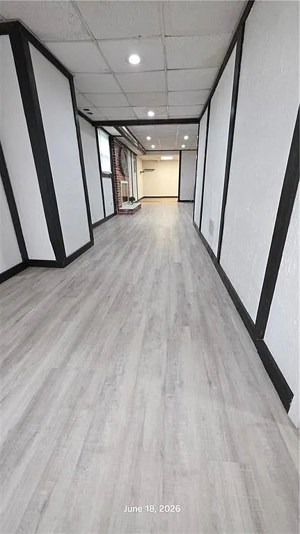 1 bed, 1.0 bath, 1004 sqft, $1,500 — Photo 2