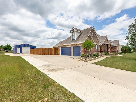 4th image of 7731 Stone Ridge Dr
