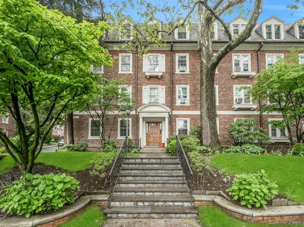 3 Alden Place #1A, Bronxville, NY 10708
