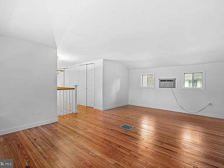 126 Estaugh Ave — Photo 19