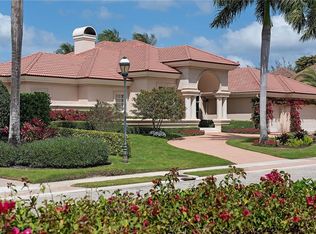 371 Sedgwick Ct, Naples, FL 34108