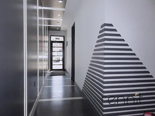 Rented by Rennit Inc. | media 33