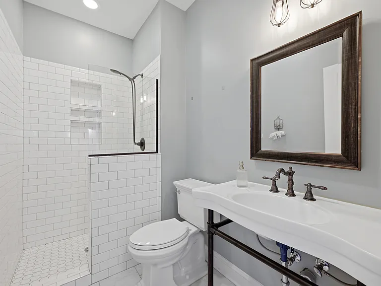 115 Reliance Woods Dr — Photo 5