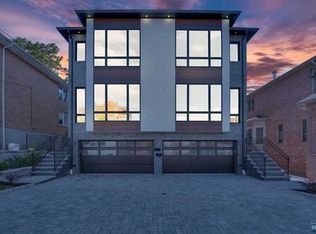 20 W Central Blvd #B, Palisades Park, NJ 07650