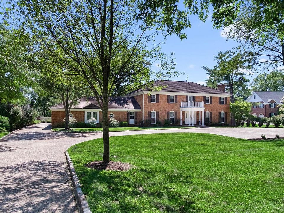 1st image of 22 Muirfield Ln