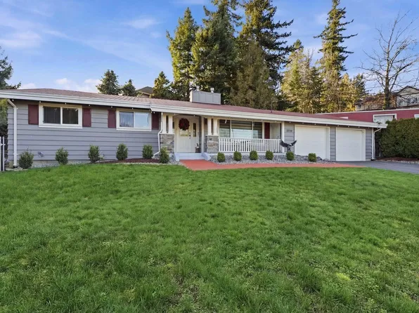 2435 Rideau St, Abbotsford, BC V2T 3N3