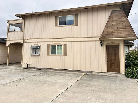 2nd image of 11435 Del Monte Ave