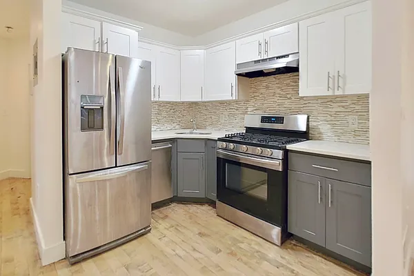 Rented by Platinum Properties | media 19