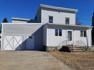 228 Poland Rd, Auburn, ME 04210