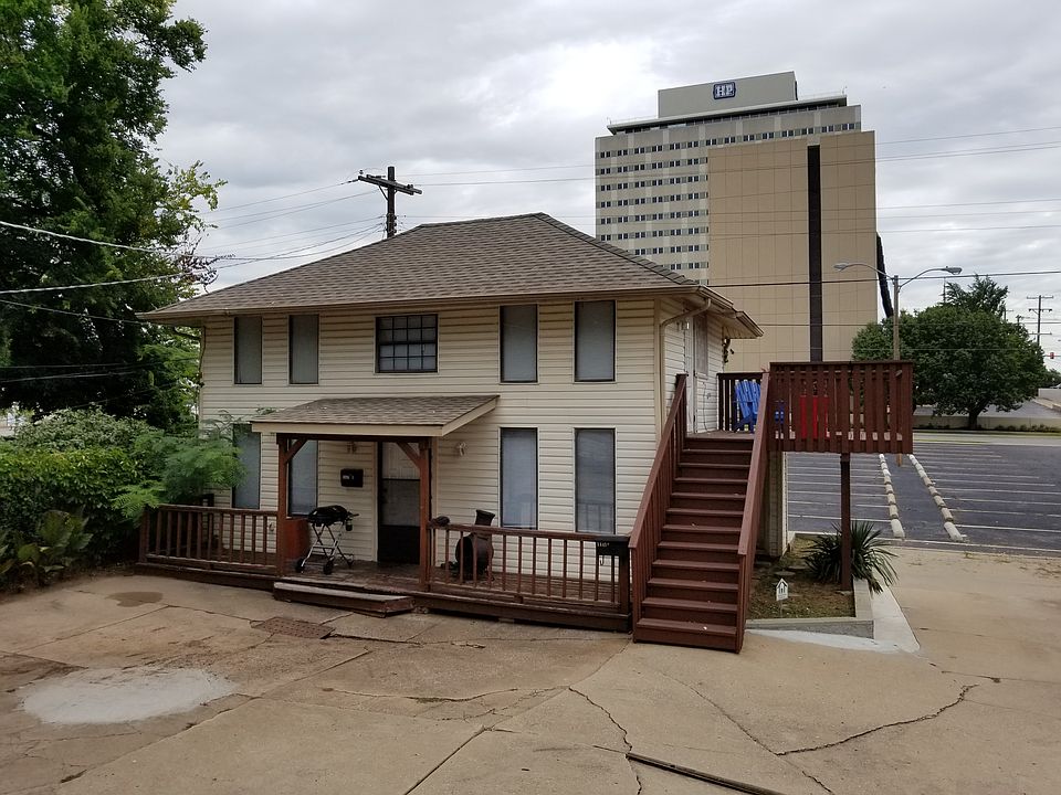 1st image of 1441 S Carson Ave APT A