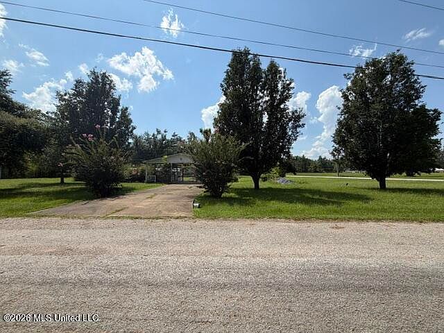 1st image of 156 Phil Ln