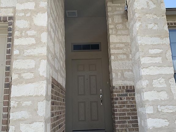 Exterior Entry
