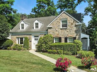 14 Ridgecrest E, Scarsdale, NY 10583