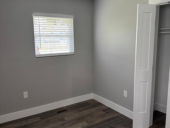 4th image of 1112 Hightower St