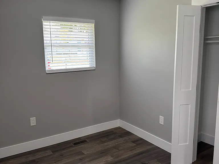1112 Hightower St — Photo 5