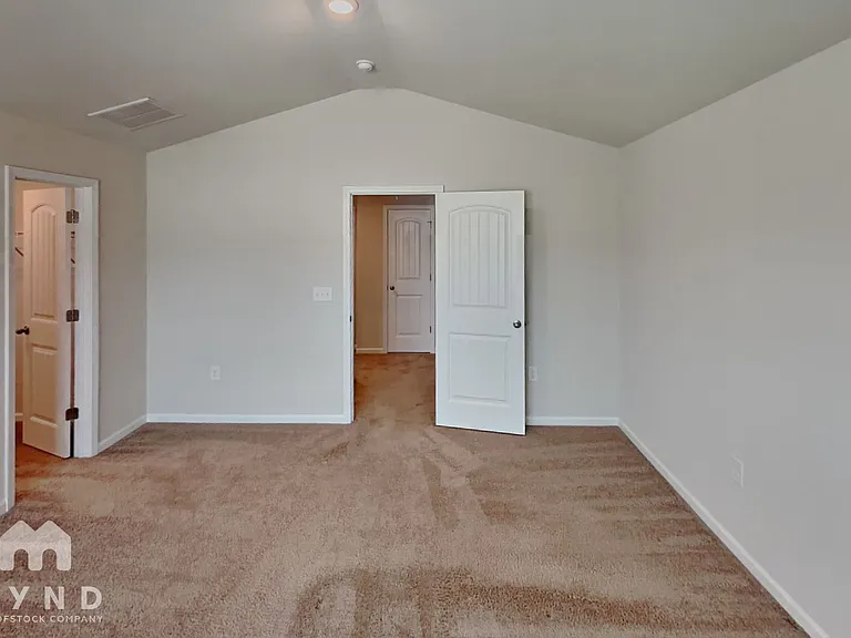 7124 Galway City St — Photo 8